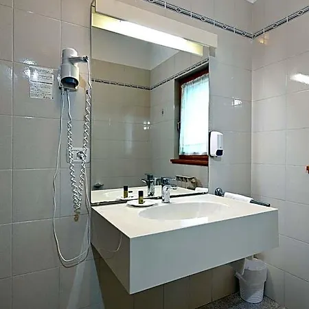 Italia Hotell 3*